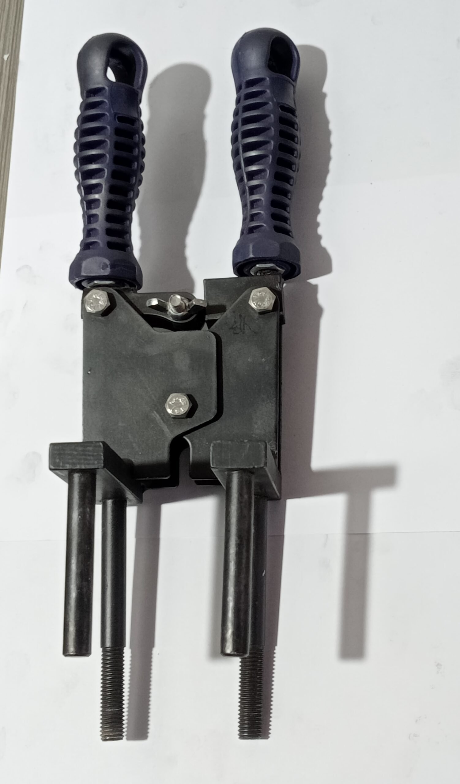 Mould Handle